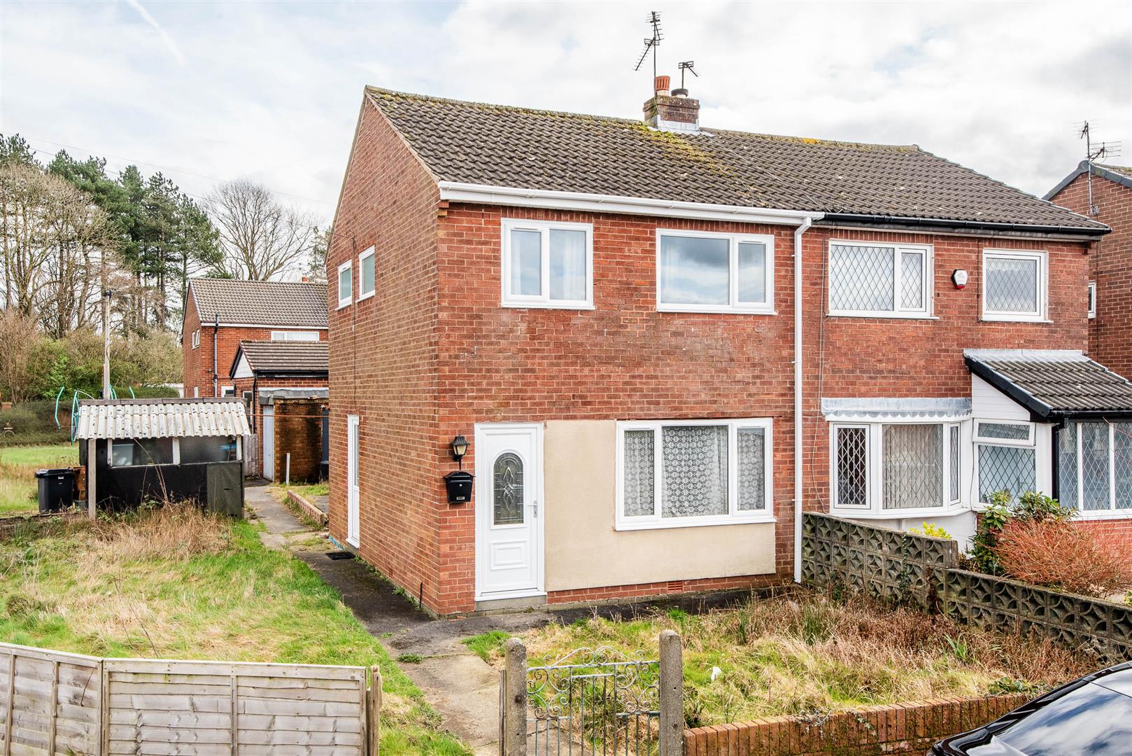 3 bed property in Glendale Crescent, Preston